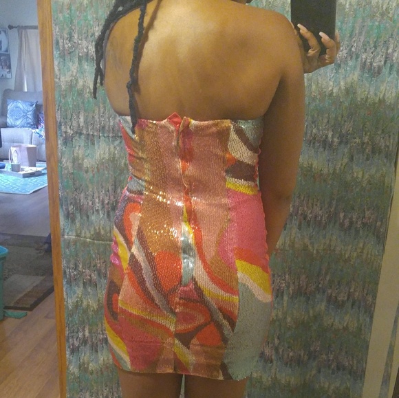 Sequence strapless dress - Picture 4 of 4